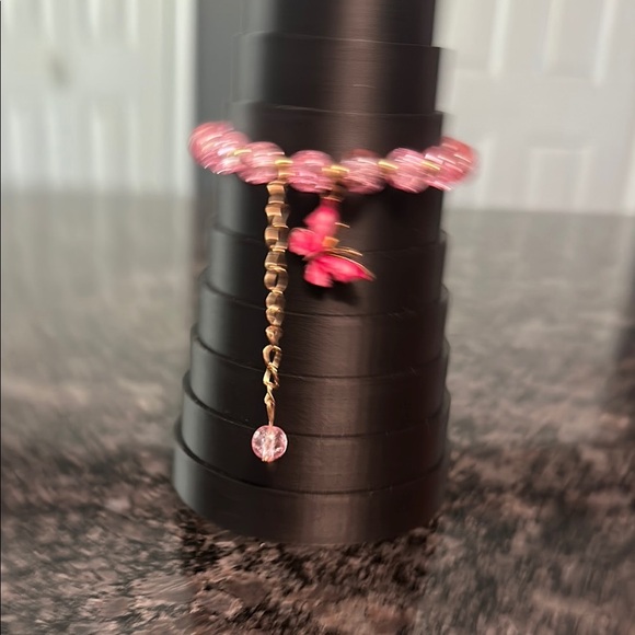 Butterfly Charm Bracelet Pink Butterfly and Sparkling Beads Dangling Accent NWT - Picture 6 of 8
